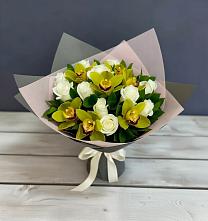 Букет цветов из:  Орхидеи и Розы в Чехове