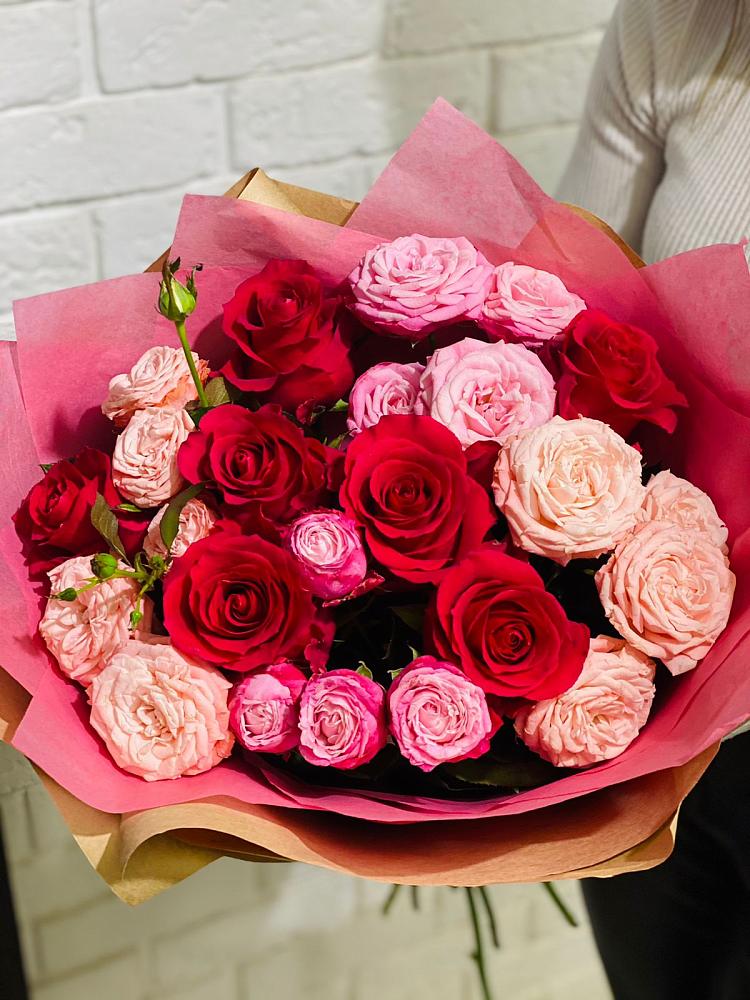 Букет Великолепный в Чехове Букет цветов из: Розы в Чехове