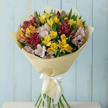 Букет Летние краски в Чехове Букет цветов из:  Альстромерии в Чехове