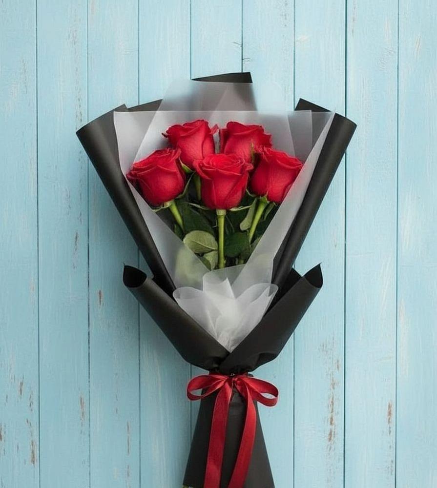 Букет в ритме города в Чехове Букет цветов из: Розы в Чехове